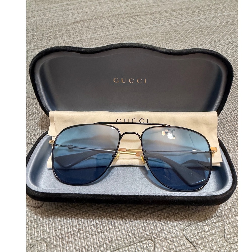 Gucci GG0514S 003 Aviator Sunglasses Black Gold Blue Lens Bee Logo